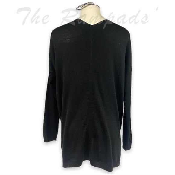 Ann Taylor Black V Neck Long Sweater Size Medium Petite - Picture 3 of 6
